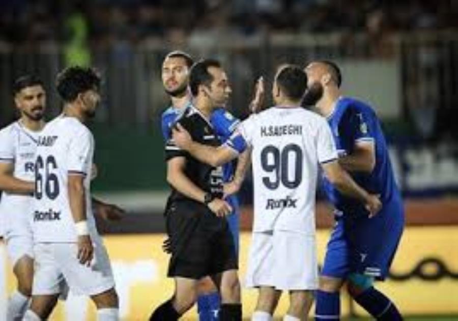 بنیادی فر: داوران حداقل برای هر بازی باید ۵۰ میلیون دستمزد بگیرند
